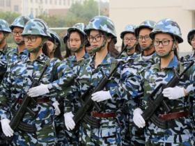 从长远看军校好还是警校好(同样都是铁饭碗,有什么区别和优势)