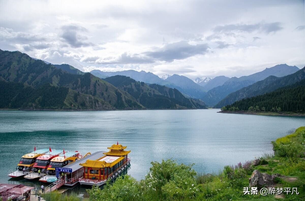 天池在新疆的哪个地方(中国三大天池,新疆5a级景区)