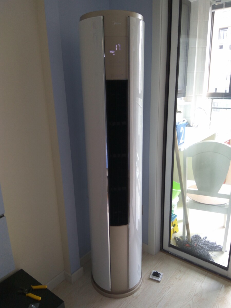 空调一晚上要多少度电,开一夜28度空调多少钱